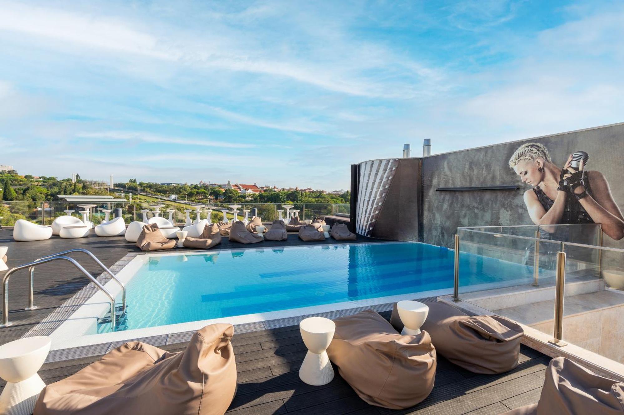 Hf Fenix Music Hotel 3*